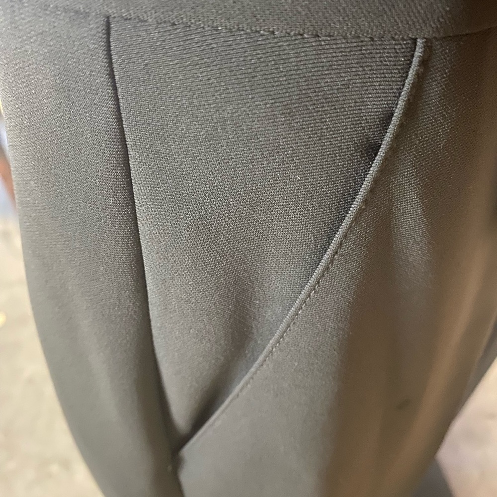 VINTAGE WOMENS JONES NEW YORK PLATINUM OLIVE GREEN PANTS SUIT - Picture 12 of 15